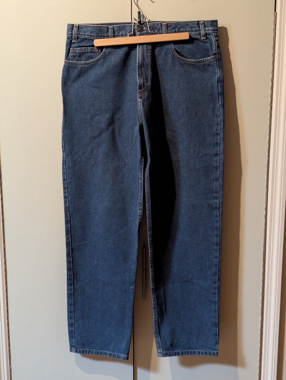 Kirkland Signature Men's All CottonBlue Jeans Medium Wash 38x32
